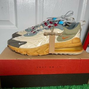 Travis Scott Trails Nike Air Max 270 React
